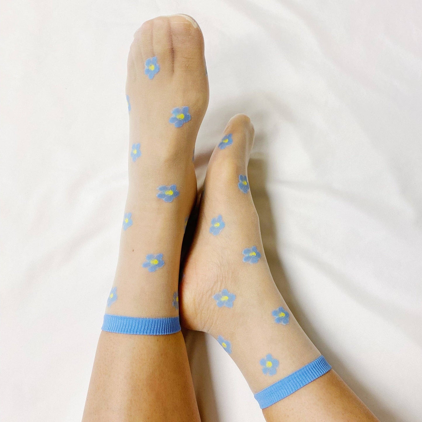 Ellison+Young - Blue Mini Flower Sheer Socks