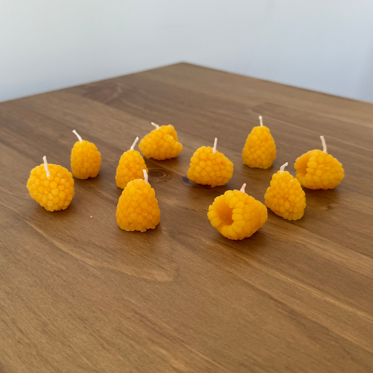 Happy Organics - Golden Raspberry Beeswax Birthday Candles: 10