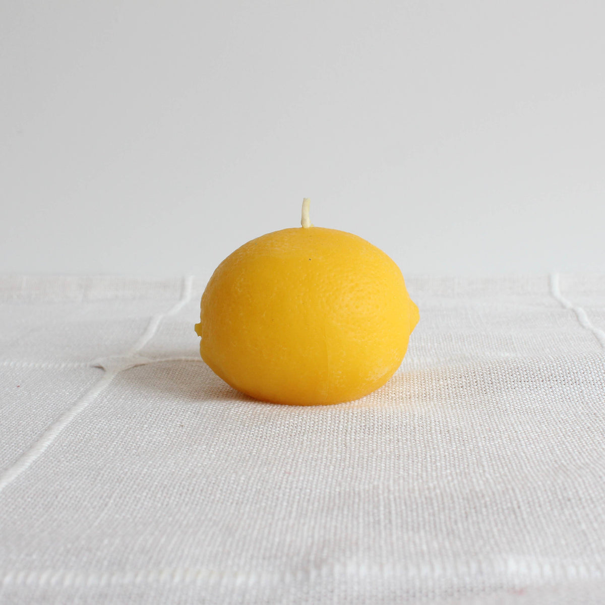 Happy Organics - Large Lemon Beeswax Candle