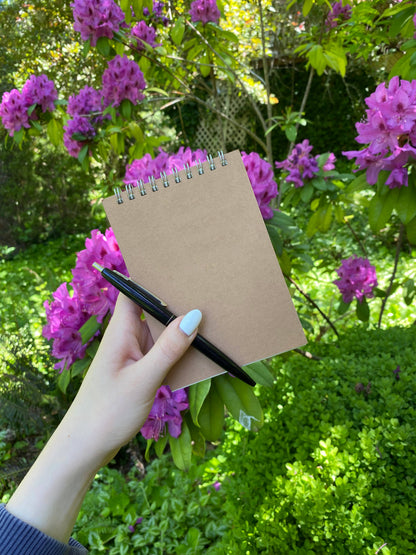 Studio Portmanteau - Medium Top Spiral Notebook: Kraft
