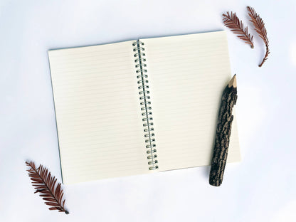 Studio Portmanteau - Kraft Left Spiral Notebook: Gridded