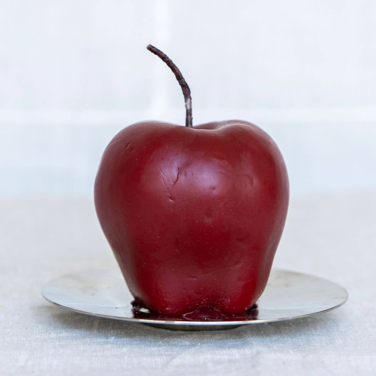 Happy Organics - Red Apple Beeswax Candle