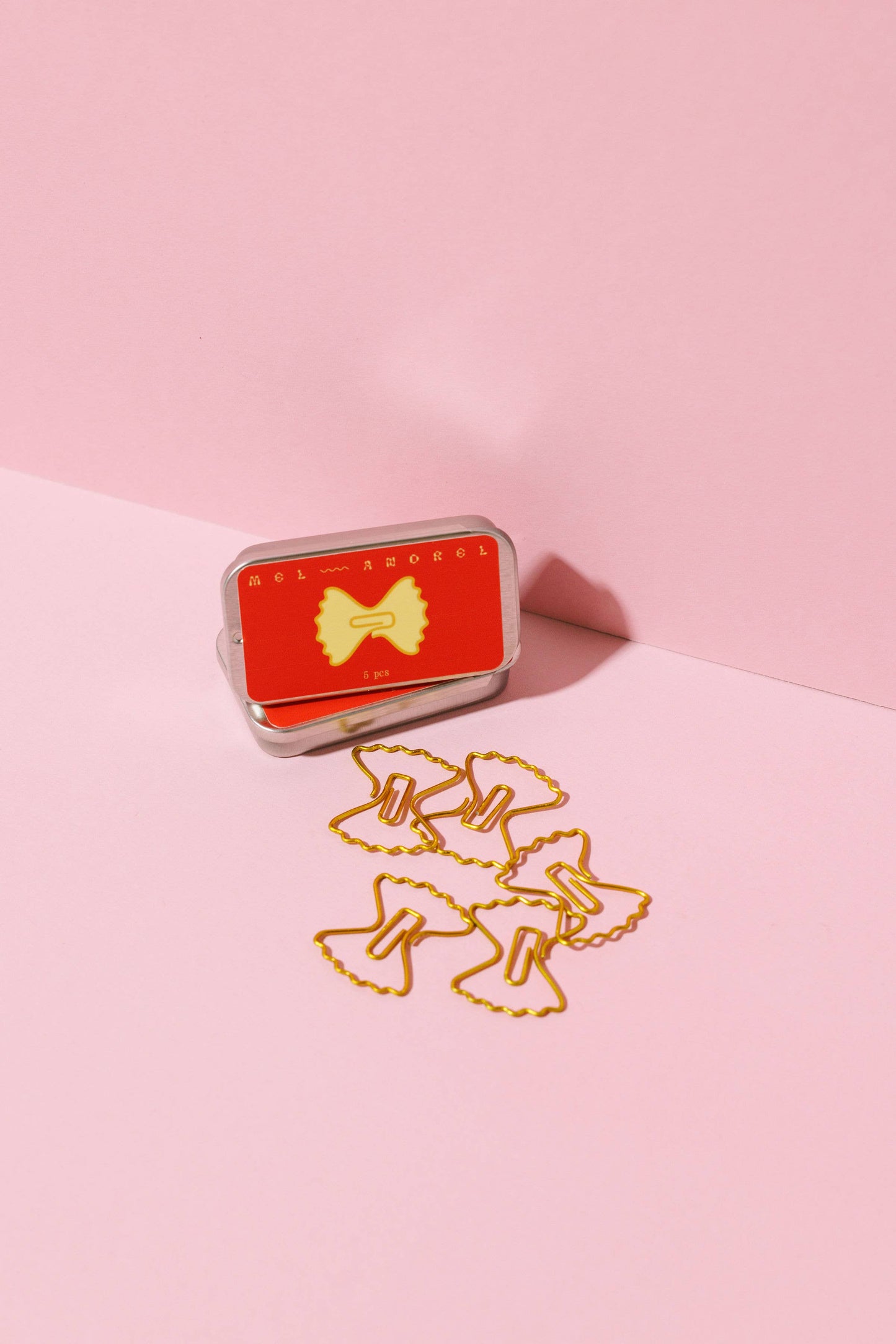 Mel Andrel - Pasta Paper Clip - Farfalle