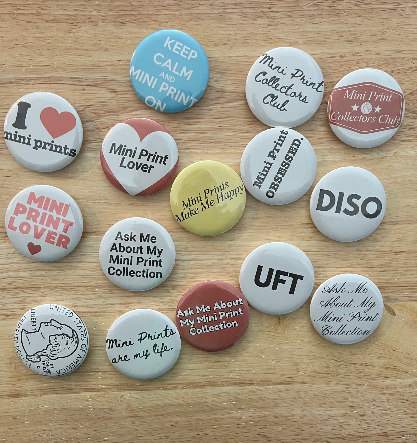 Mini Prints Make me Happy button