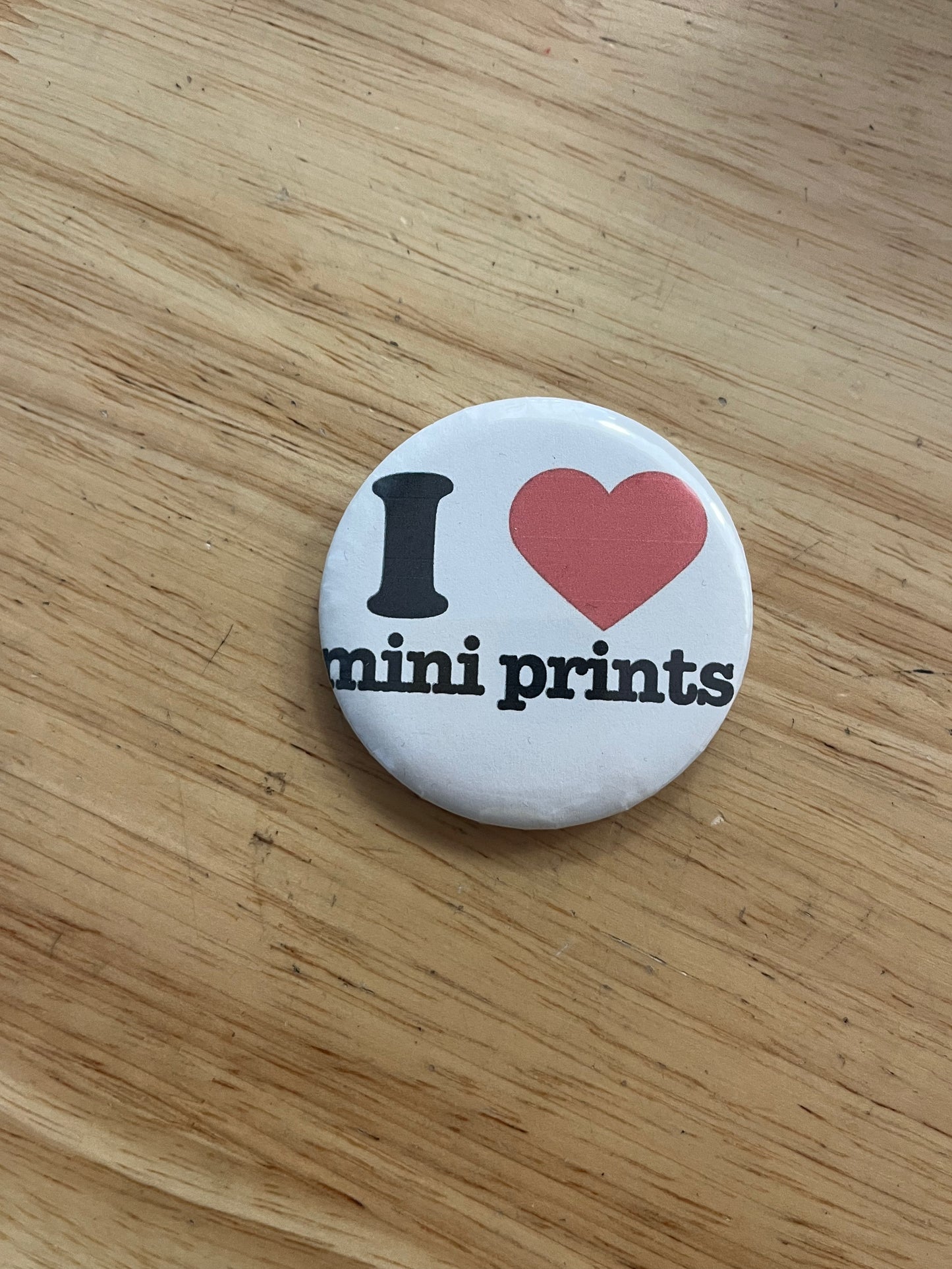 I heart mini prints button