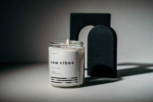 postmodernform - new vibes / sea salt + orchid candle