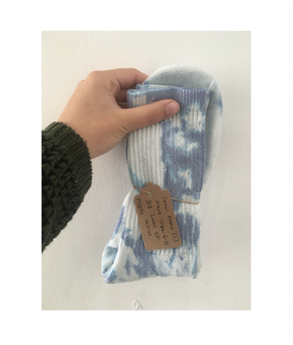 Tie Dye Ribbed Crew Socks - Large - Blue