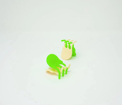 Chunks - Jester Mini Claw in Neon Green + Nude