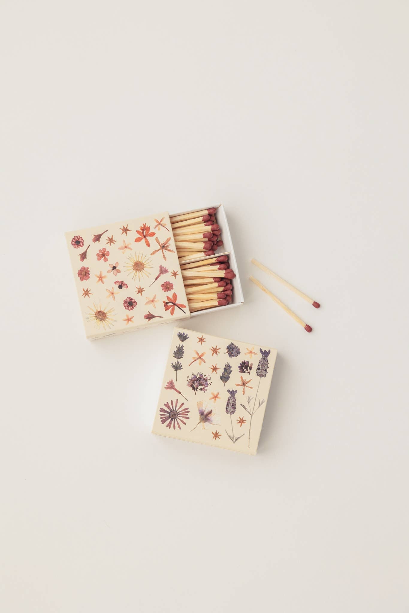 Adelfi - Pressed Flowers Matchbox